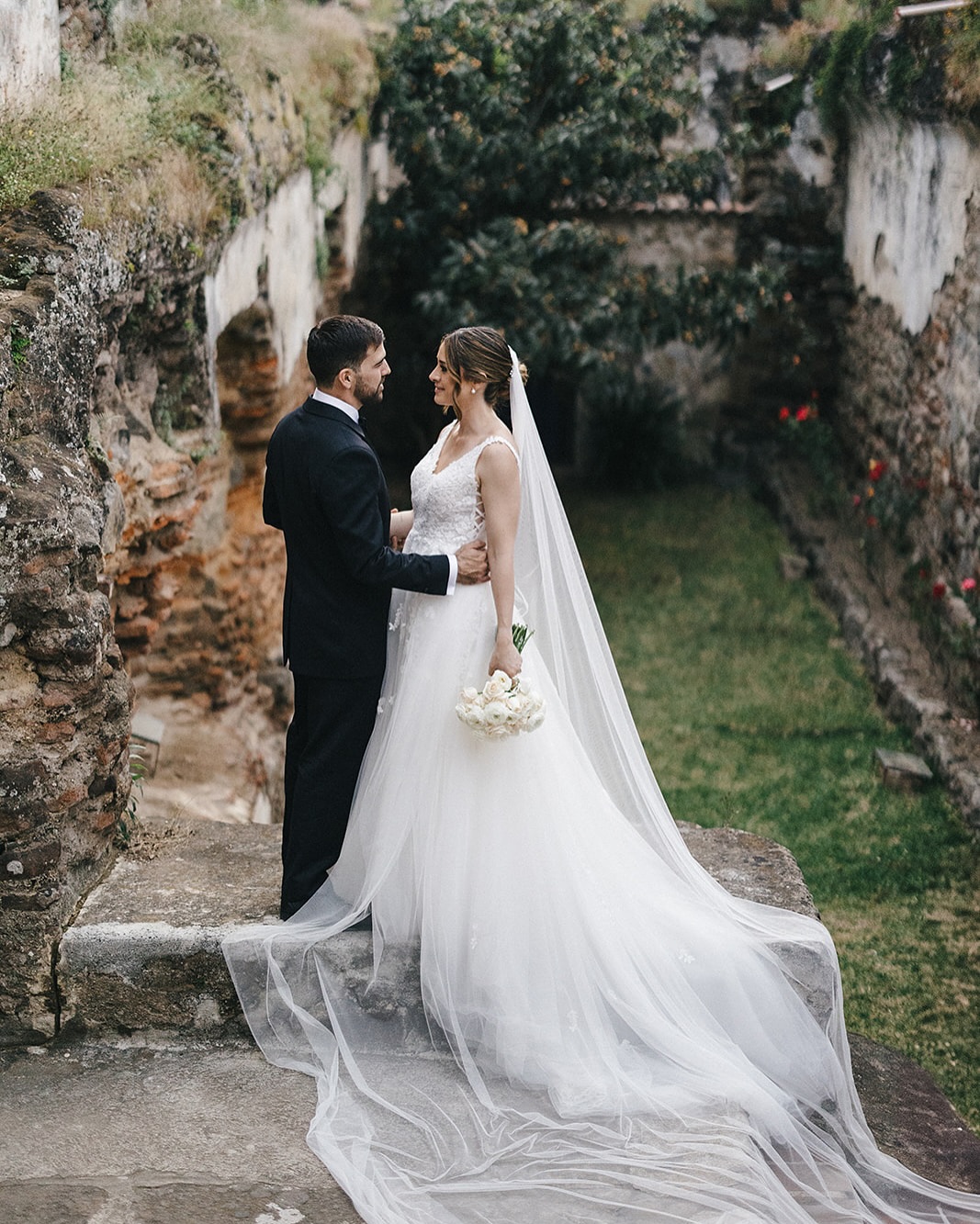 Angie & Marco, 2024.
A little bit of their preview 🤎
🪄@muckayi
🎥@ringofilmsgt
🥷 @levisivo @vinimartinez__
👰🏻♀️ @rosa_clara
💄 @ajimenezmakeup
🤎@angelicah23 @marcolunac1