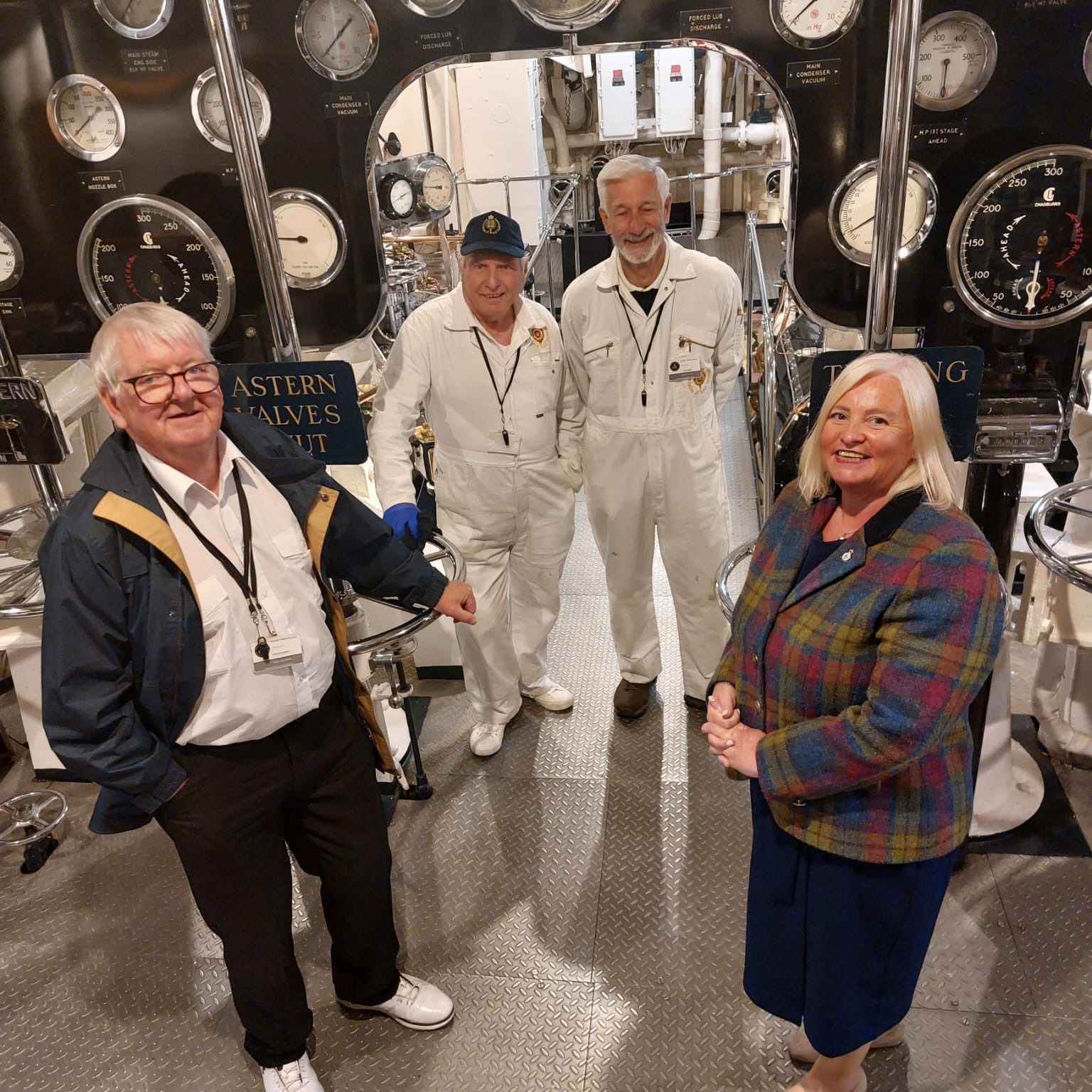 I was delighted to meet some of the Association of Royal Yachtsmen on board HMY BRITANNIA during their annual maintenance week. As well as carrying out some maintenance jobs it is a great opportunity for those who formerly served in the Royal Yacht to share experiences and camaraderie.
@royalyachtbritannia
